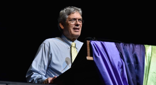 Andy Murray speaking at Annual Conference 2015. Photo by Glenn Riegel