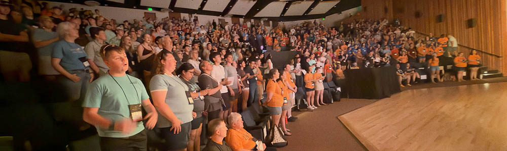 NYC crowd at worship